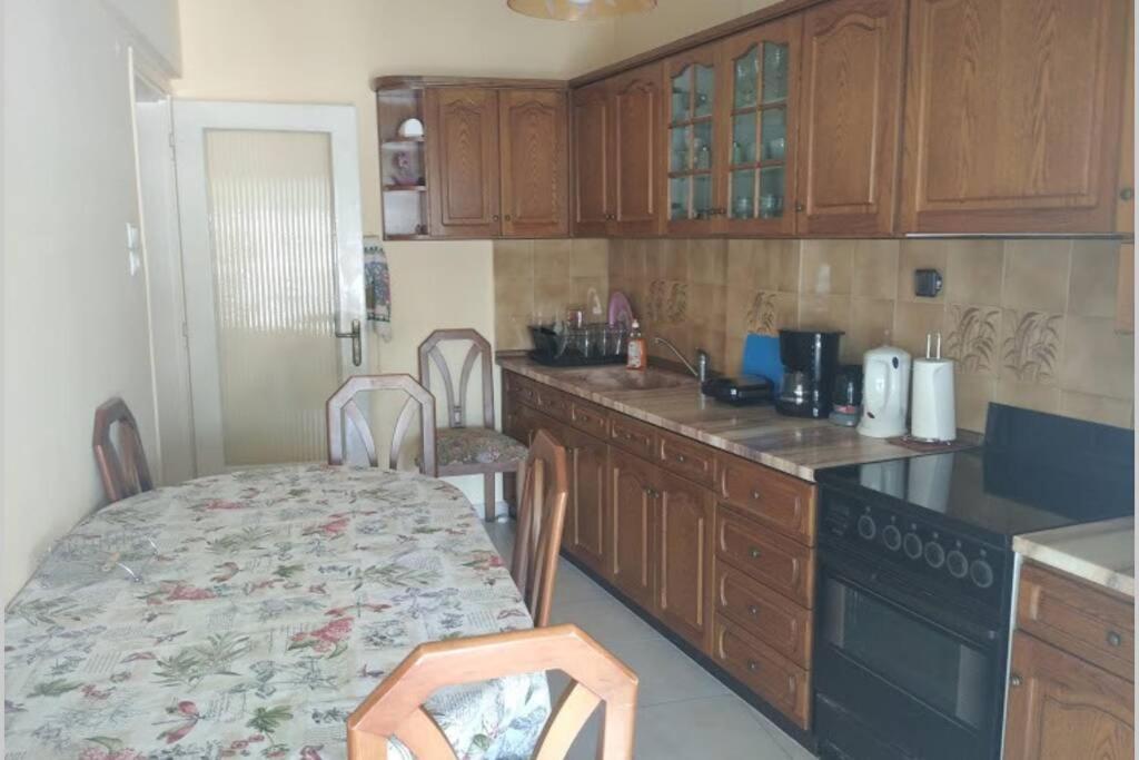 Debby'S Central Apartment Kavala Extérieur photo
