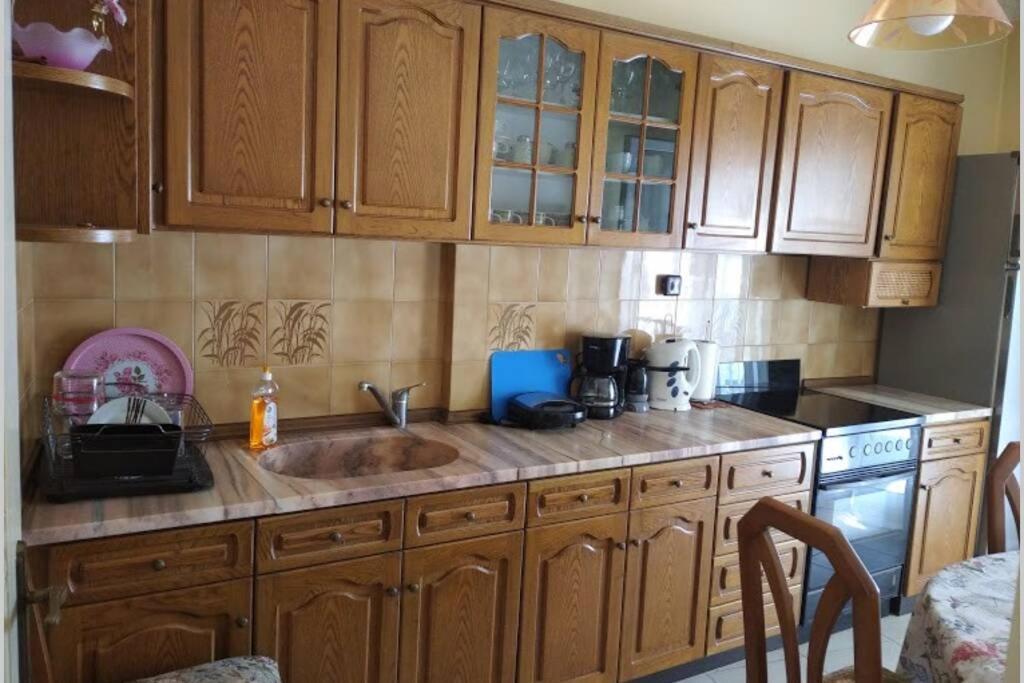 Debby'S Central Apartment Kavala Extérieur photo