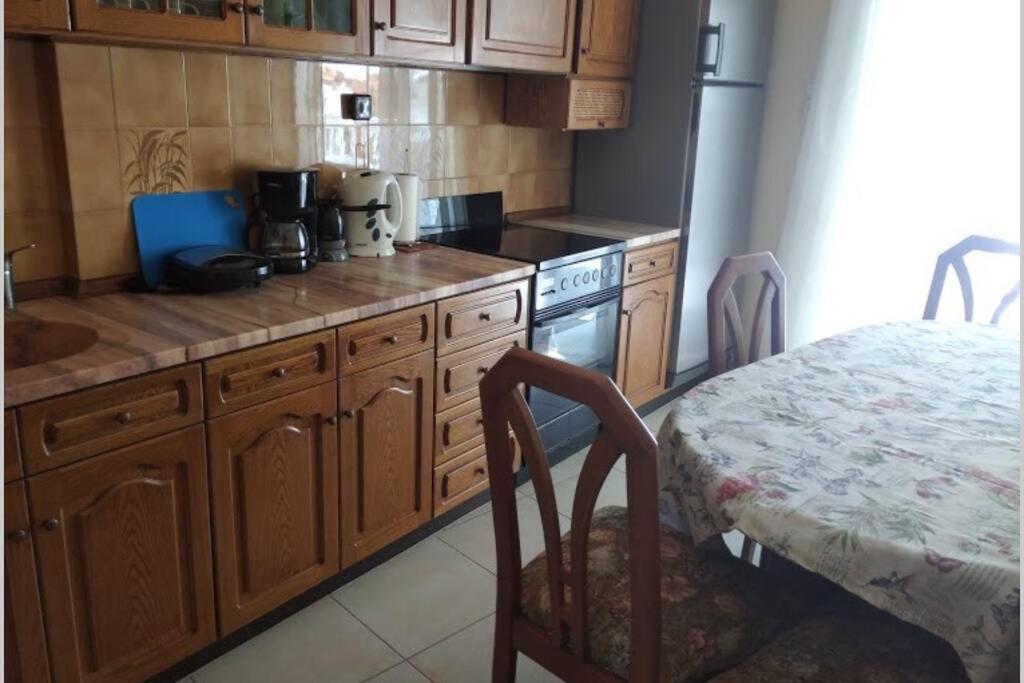 Debby'S Central Apartment Kavala Extérieur photo